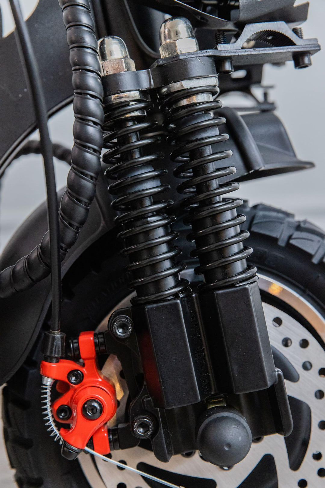 ST 10 PRO - Motor DUAL 1500W con neumáticos todoterreno